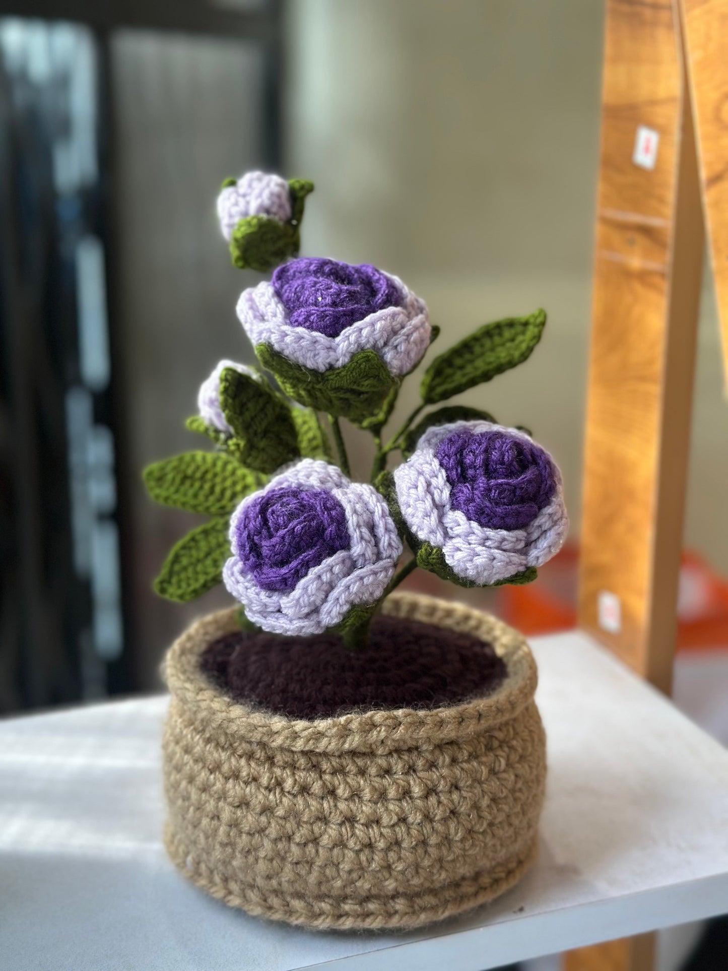 Purple Rose pot