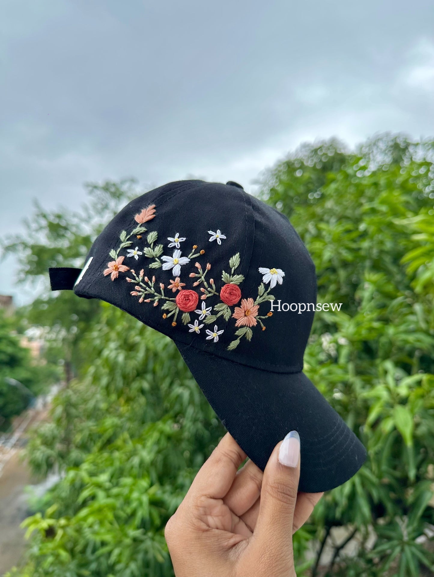 Floral embroidery cap